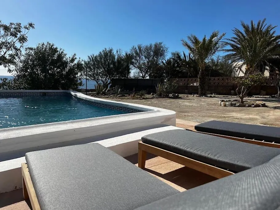 Villa Los Pies En Agua - A Beachfront Refuge Carboneras