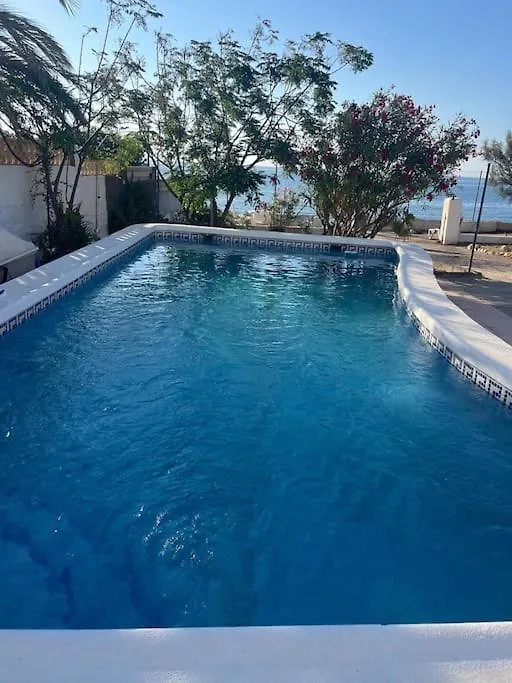 Villa Los Pies En Agua - A Beachfront Refuge Carboneras