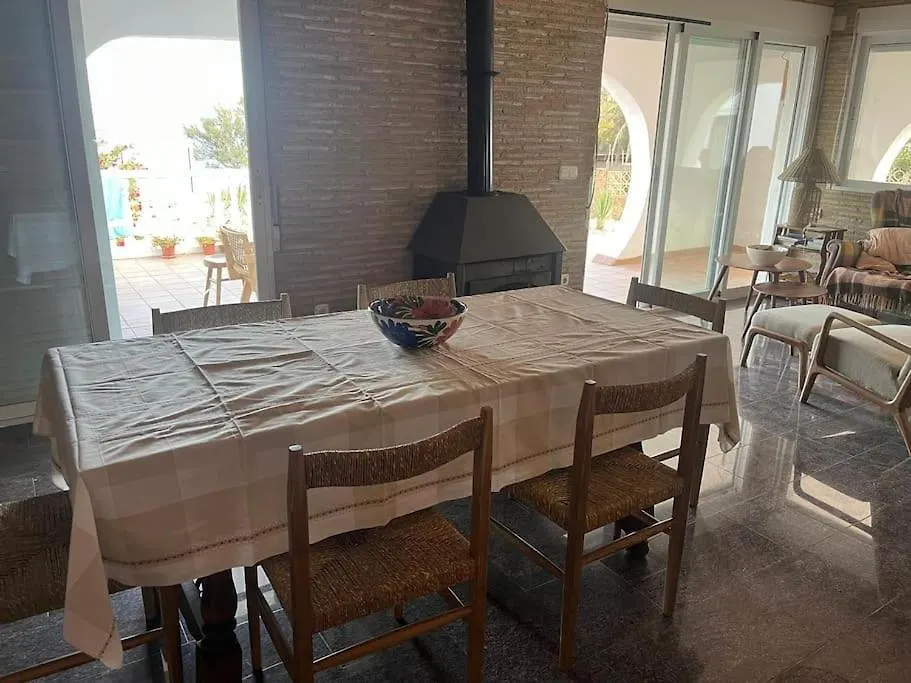 Villa Los Pies En Agua - A Beachfront Refuge 卡沃内拉斯 西班牙